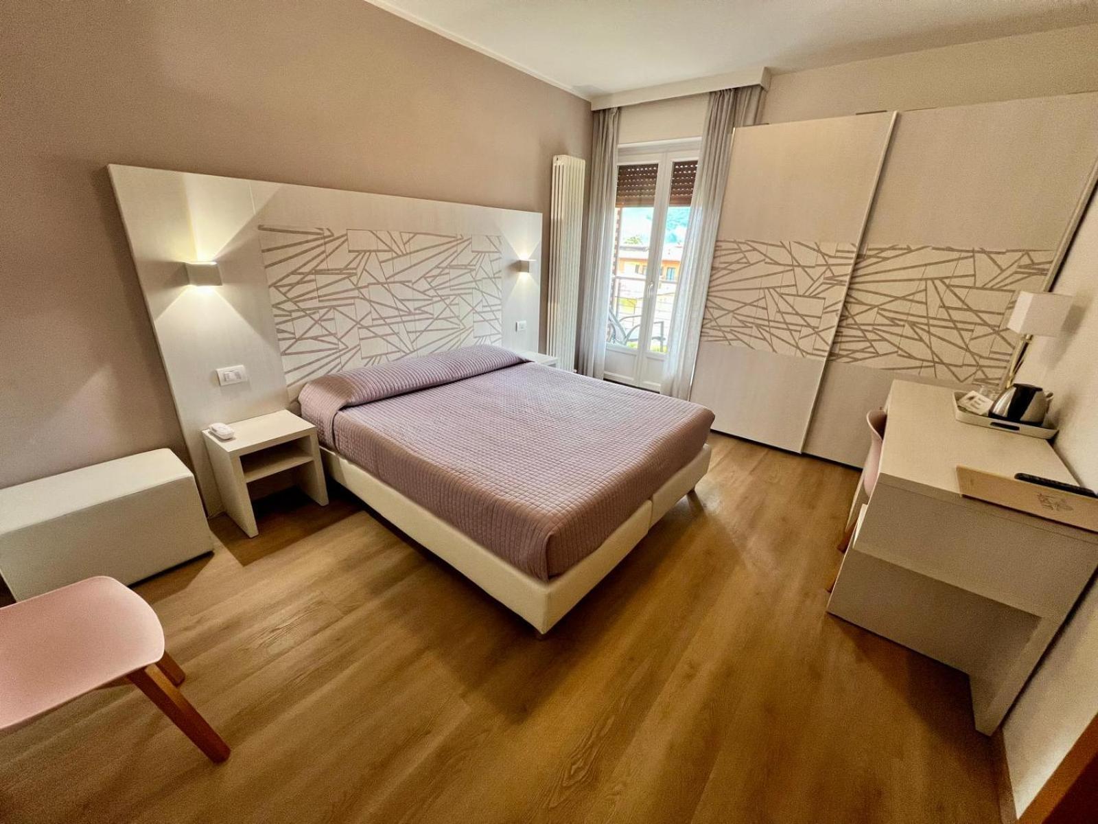 Eco Hotel Ariston Мальчезине Экстерьер фото